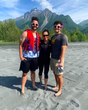Iman Karram Instagram - I feel so grateful that I got to spend time with my family in Alaska this week.