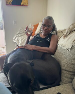 Imani Hakim Instagram - my spirit told me I was in need of mama energy so I listened. my grandmother blessed us with her energy for a week and it was truly something special. to be in a space of unconditional love, to be seen, held, nurtured, poured into with no expectation of anything in return. oof— thank you! thank you grammy for loving on me deeeeeep and loving on my people 🤎grateful grateful grateful. some healinggg was hadddd, okay?!? 🥹