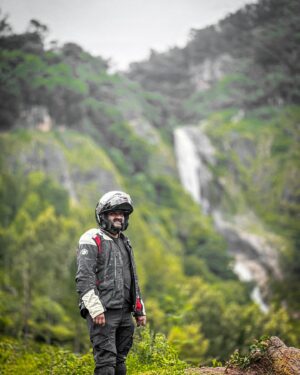 Indrajith Sukumaran Instagram - 🌦️🏍️🌲

PC : @dna_motorrad 

@cpsajeev @arjunkonoth