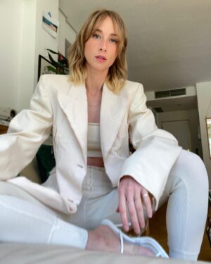 Ingrid García Jonsson Instagram - LUNES. A tope con la promo. Muchisísimas gracias @sportmax @misionimposible_pr por este rescate last minut! 
Y a @josejuan35 y @pacocasado19 por ser los mejores estilistas incluso vía whatssap ❤️