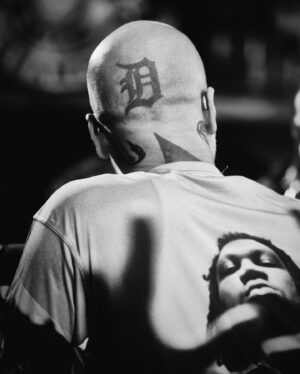 Insane Clown Posse Instagram - 🤡 @therealicp x #DrinkChamps 🏆

Full Audio OUT NOW! 🎙️

Full Video drops Saturday! 📡

📸: @drainflix