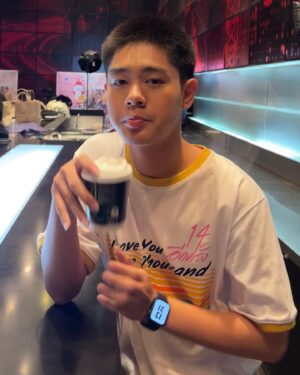 Inthanon Seangsiripaisarn Instagram - 14อีกครั้ง I love you ทูเทาสั้นนนๆๆๆ