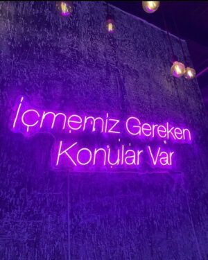 İpek Bağrıaçık Instagram - Only do it if it makes you happy 🧚🏼‍♀️
