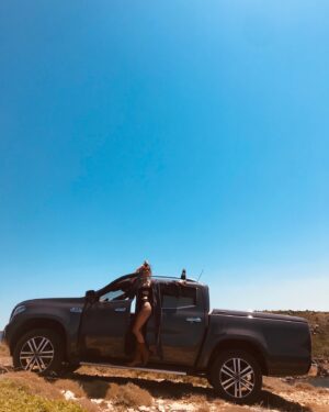 İpek Bağrıaçık Instagram - Go big or go home.. 😉😬👌🏼🏄🏼‍♀️