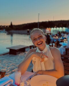 Actress ?pek Filiz Yaz?c? HD Photos and Wallpapers October 2024