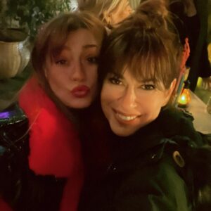 İpek Tuzcuoğlu Instagram - Last party⭐️#capadocia #kapadokya #photographer @kayrasercan 😘