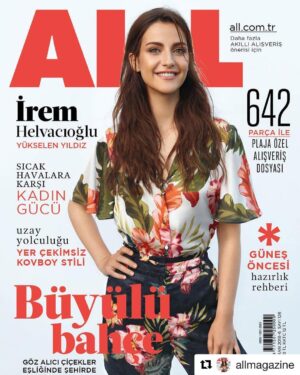 İrem Helvacıoğlu Instagram - Haziran Ayında All Dergisinde Birlikteyiz ✨  #Repost @allmagazine with @get_repost
#SenAnlatKaradeniz dizisindeki başarılı performansıyla dikkatleri üstüne çeken ve @lcwaikiki reklam kampanyasında güzelliğiyle adından söz ettiren genç oyuncu #IremHelvacioglu’nun kapağında yer aldığı ALL Haziran sayısı 2 Haziran’dan itibaren bayilerde. 
Röportaj: @baglankeskin
Moda editörü: @kubrakonca
Fotoğraf: @firatmeric
Saç: @mustafa_akguul 
Makyaj: @omerfarukdinc_