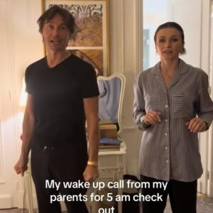 Irina Dvorovenko Instagram - We have been laughing at Emma's tiktok for hours now. Enjoy our rendition of @chicagomusical 😂😂😂 #vacationmode