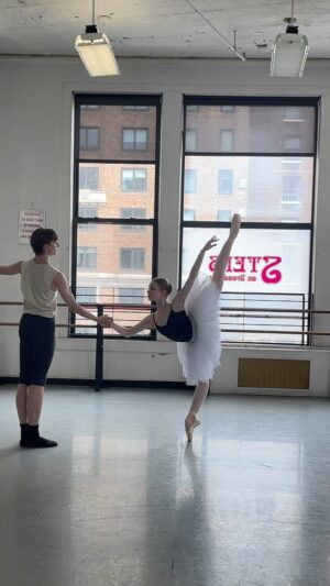 Irina Dvorovenko Instagram - This is our second and last rehearsal (for now) with the talented young dancers, Chloe Helimets and Peter Hull. We put together the whole Grands Pas Classique together, and we had a little hiccup at the end but that's what rehearsal is for!😂 Wishing the best of luck for both dancers, until we meet again!❤️ @chloe.helimets @peterhull03 @stepsonbroadway @blochdanceusa @yagp @academieprincessegrace #ballet #stepsonbroadway #yagp #ballerina #blochgirl #dancers #pasdedeux #classicalballet #technique #pointework #privatecoaching