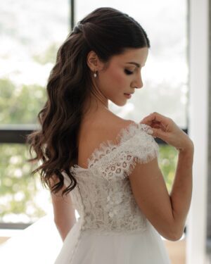 Isabela Souza Instagram - Bodas de plumas 🪶
