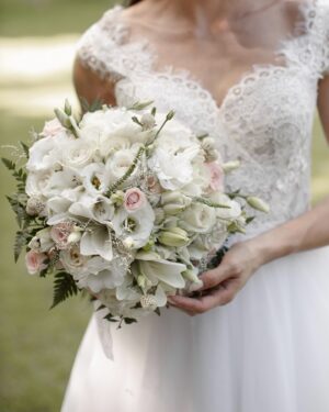 Isabela Souza Instagram - Bodas de plumas 🪶