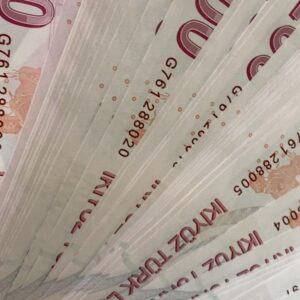 Isadora Salles Instagram - 2 meses de Turquia 🇹🇷 alguns registros de dias de trabalho , trabalho e mais trabalho 😮‍💨
Os aprendizados até agora são “foco no malote que quem tem muita opinião não paga teus boletos” 🤣
Forte abraço família