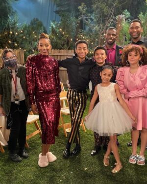 Isaiah Russell-Bailey Instagram - This is another #FamilyReunion loss that’s hard to comprehend. @theericaash your talent and light will truly be missed. I’m blessed that I was able to witness how brilliant you are up close and call you my TV Aunt. Man, the world just lost a good one😔 

Rest Easy Aunt Grace