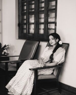 Ishaani Krishna Instagram - 🤍🩵

PC : @sk_abhijith 

Hair and MUA : @pooja_vysh_makeovers