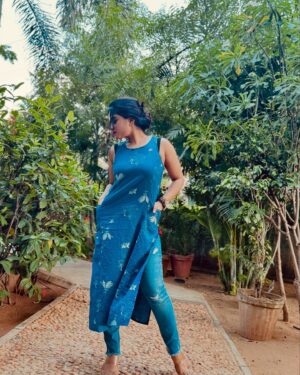 Ishwarya Ravichandran Instagram - If everything around seems dark,
Look again. you may be the light 🕯️🌸🪻
.
.
.
.
.
.
.
.#photo #natural #insta #kurti #peaceful #goodvibes