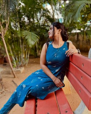 Ishwarya Ravichandran Instagram - If everything around seems dark,
Look again. you may be the light 🕯️🌸🪻
.
.
.
.
.
.
.
.#photo #natural #insta #kurti #peaceful #goodvibes