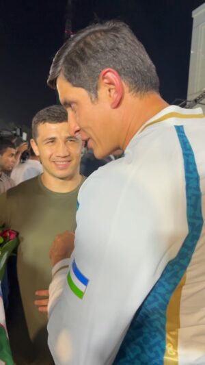 Israil Madrimov Instagram - @otabek_muhammadalievich ✊🇺🇿