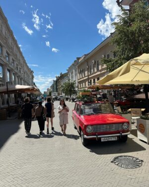 Ivan Zhvakin Instagram - 🕌Казань одним днем!☀️ Понимаю это быстро, но лаконично и насыщенно!)) Спасибо всем попавшимся мне там по дороге! Вы сделали моё настроение😜 Еще вернусь!👋
