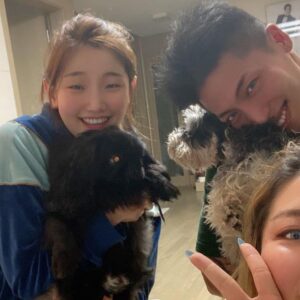 J-black Instagram - 박소담 with 제이블랙 & 마리
같이 놀기~~ @sodam_park_0908

#제이블랙 #마리 #박소담