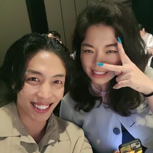J-black Instagram - 최자 형님 결혼식 왔어요~! 형님 결혼 축하드립니다! 무지막지하게 행복하세요 :)

@choiza11

#최자 #결혼식 #제이블랙 #마리