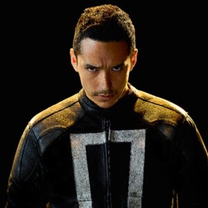 J. August Richards Instagram - Had a wonderful time hosting a night of theatre with my #AgentsofSHIELD brethren @realhenrysimmons and @iamgabrielluna!!! LINES IN THE DUST at @thematrixtheatre is not to be missed!!! @erica.tazel and @kellymjenrette give riveting performances directed to perfection by @deseanterry!!! Thank you @supportblacktheatre for inviting us to host…
