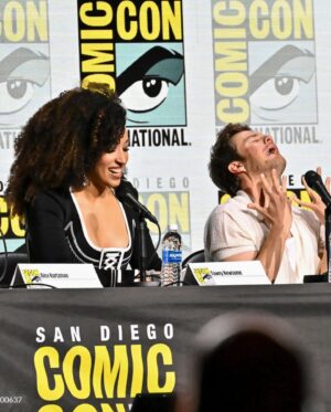 Jack Quaid Instagram - 💥 Comic Con was one for the books. Thank you so much San Diego! Now I sleep my nerdy slumber. #sdcc #theboys #myadventureswithsuperman #startreklowerdecks 

💇🏻 @allure_by_stephanie 
👔 @slimecityangels @toddsnyderny