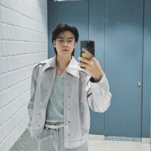 Jackrin Kungwankiatichai Instagram - วันนี้มาในลุคหนุ่มเนิร์ด🥸