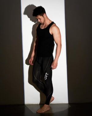 Jacob Hsiao Instagram - Could use a stretch. 

訓練褲的包覆感與機能排汗讓身體感覺輕盈許多。