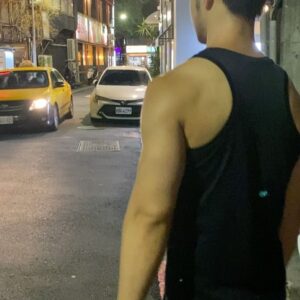 Jacob Hsiao Instagram - 春節來臨前，整理一些過去有我在內的工作幕後影片/照片。
希望新的一年能被更多工作塞滿行程。

謝謝經紀人/同事的側拍。🥹