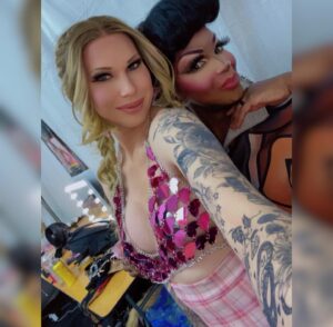 Jade Jolie Instagram - Drag Race vs Now! #GetHerJade 
There’s some friends that are life long, I met @theonlycocomontrese before @rupaulsdragrace in the beginning of my drag career and we just instantly clicked. She’s never changed and always there if I need her. From my first benefit show (was hers 😂) to my first Reality show, to my first Trans bday and to now. So grateful for her friendship to this day! Love you sister! @worldofwonder
