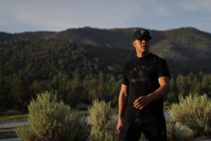 Jaime Munguia Instagram - Unas diferentes, no? 
Por si preguntan, la gorrita es una colaboración con mis amigos de @jc_hats ahí la pueden encontrar.🥊
.
.
.
.
.
📸: @angelrm04