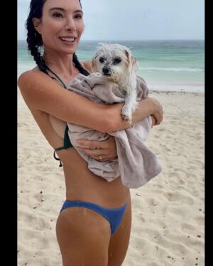 Jaime Murray Instagram - Last days of summer with @golokatv & 
Poor little Lulu! 🐶☔️ my favorite soggy quarantine buddies 💖✨💋 Swimming in the rain with my girls 🌧 this smelly wet dog is my sunshine on a rainy day 🥰💋💋