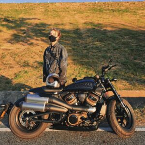 Jakapan Puttha Instagram - Wanna Ride? 🏍️🌻