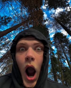 Jake Brennan Instagram - t̴̢̡̰̟̖̲̟̩̄͊̓̽̄̇͛̑̍͘o̷̼͗̆͛̽̈̉̈́̕ď̸̲͗̾͗͗͝a̵̬͔̓̿̿͘͝y̶̨̡̥͌̓̌̂̌̒͠