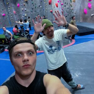 Jake Brennan Instagram - Climbing walls with the homies🤙🏼