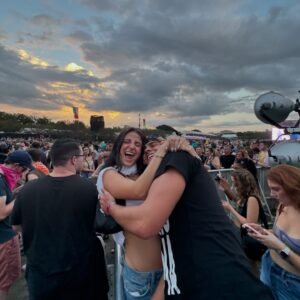Jake Clark Instagram - LOLLAPALOOZA DAY ONE!!!! I like it here!!!!