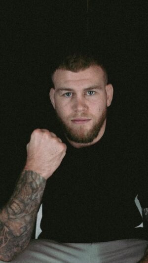 Jake Matthews Instagram - LET US KNOW YOUR THOUGHTS!
A day of eating (out of camp)
500g beef mince
5 eggs
Sardines
300g chicken
1 1/2 cups of rice
300g yoghurt w/ pomegranate
