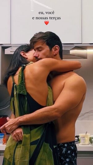Jakelyne Oliveira Instagram - Eu, você e nossas terças. 
 Te amo, Ricardo Mariano ♥️