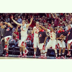 Jakob Pöltl Instagram - Great win last night v Stanford #bangdown