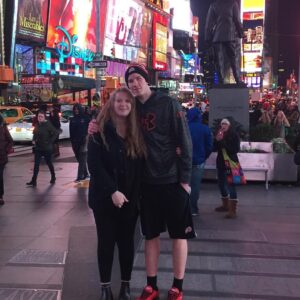 Jakob Pöltl Instagram - Shoutout to my baby sister who's turning 18 today. ❤️ Hope you have an amazing day and I can't wait to see you again next week! 🎉🎊🍾 Alles Gute zum Geburtstag @miriam.poeltl