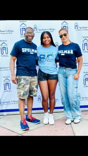 Jamal Bryant Instagram - I woke up to the proud reality that my daughter @angeljbryant is a @spelman_college woman. She is poised and positioned to impact the world. Her brilliance and heart are unmatched. Thank you @gizellebryant for helping to shape a girl into a global leader 🥲……. #spelmandad