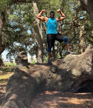 Jamar Shipman Instagram - Saw this cool looking tree during my bike ride and thought to myself... what would savage do? Sorry I did it!