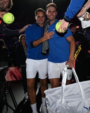 James D'Arcy Instagram - The end of an era. 
Roger 😭, Rafa 😭, me 😭
Finally we have something in common. Thank you @rogerfederer