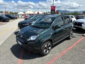 James May Instagram - Sono in Italia
Ho una Fiat Panda
Ha sette marce!