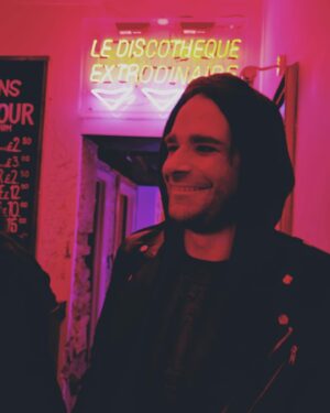 James Mcahren Instagram - Throwback to that one time I smiled. I must’ve been drunk.
📸: @olisandler