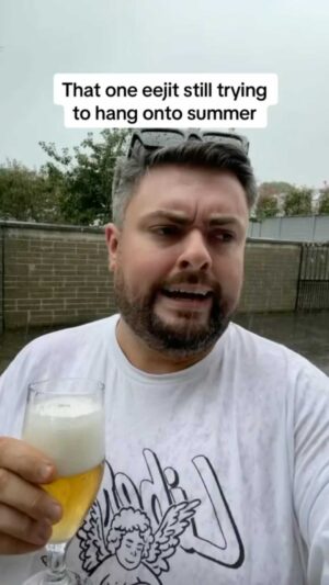 James Patrice Instagram - We MUST STAY POSITIVE GEHRLS 🌞🤣

#IrishSummer #IrishHumour