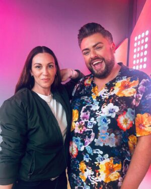 James Patrice Instagram - 📻 BITTA NEWS GALS! 📻

I’m absolutely buzzing to be joining the 98FM gang for an aul summer sizzle! It’s an honour to be stepping into the fabulous shoes of @bprdowling while he celebrates the latest addition to his gorgeous family 💖 And its such a JOY to be on air alongside the sensational @suzanne.fm weekdays from 10-1! 98FM has always been my go-to for a bitta craic and some banger tunes and I can’t wait to add my own pzazz to proceedings! What’s more, I get to do it with a broadcasting maven and total legend. Suzanne and I have already had an absolute ball on the times I’ve filled in for Brian, so I can’t wait to see what we get up to five days a week! Summer in the city - it’s going to be fabulous! I hope you’ll be tuning in gals and joining me on the journey - sure will be mighty altogether 💖 10-1, Monday to Friday from June 24th on 98FM. Bring it on dolls ❤️