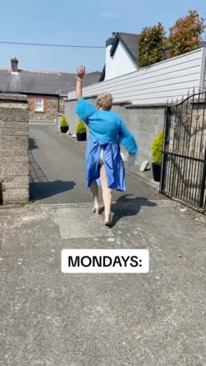 James Patrice Instagram - Happy Monday Dolls! 😭

#MalahideWoman #IrishMammy