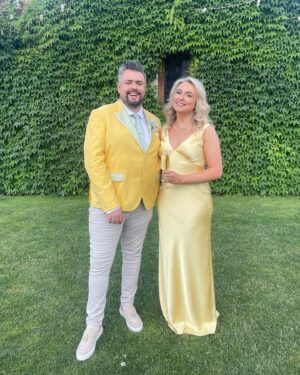 James Patrice Instagram - What an honour to be celebrant for the wedding of the year 🇮🇹😭 DOLLS @jenniferehy @haimsandwich