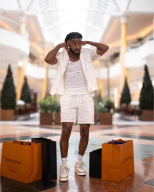 James Perkins Instagram - It’s 7pm Friday… it’s my birthday 🥳

📸: @kungfuukenny0__o